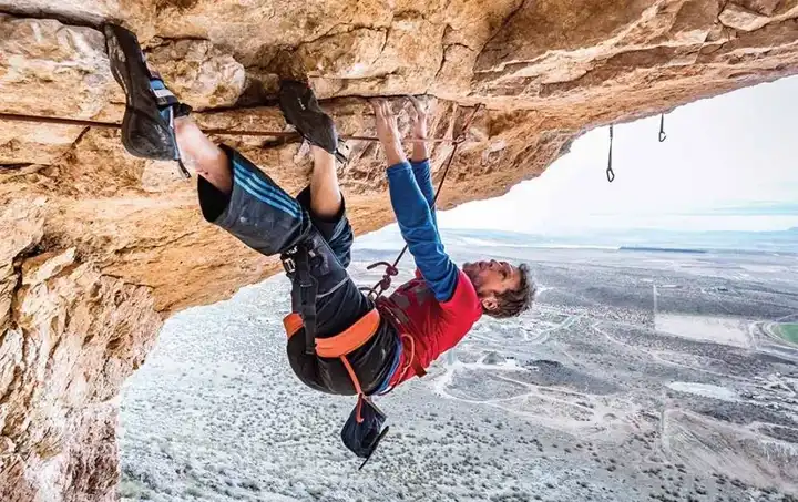 没有满18可以玩极限运动吗?