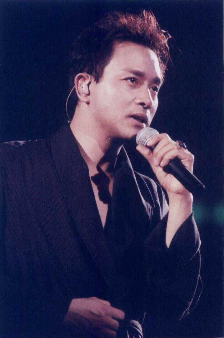 张国荣究竟有多靓?