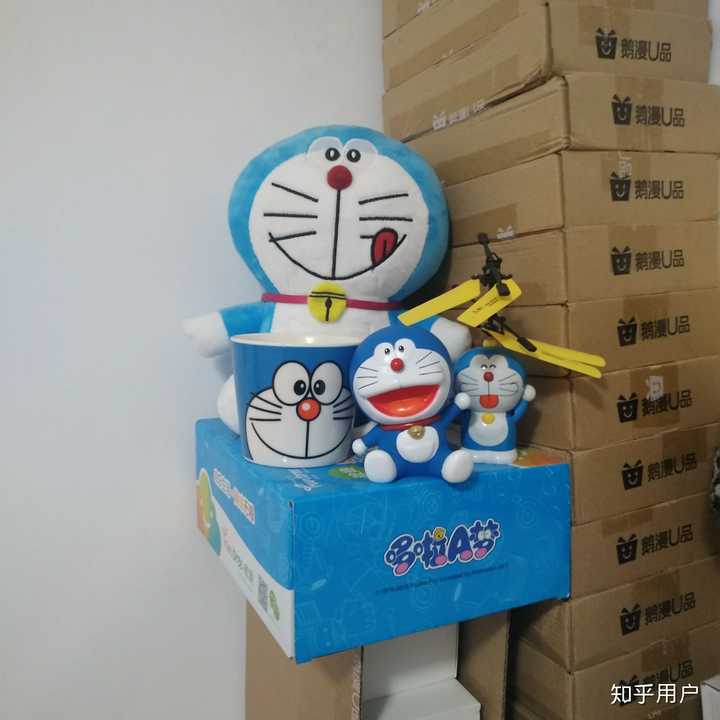 可爱的蓝胖子,我想要哆啦的神奇口袋!