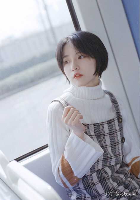 为什么成果早期会有个别大尺度写真?