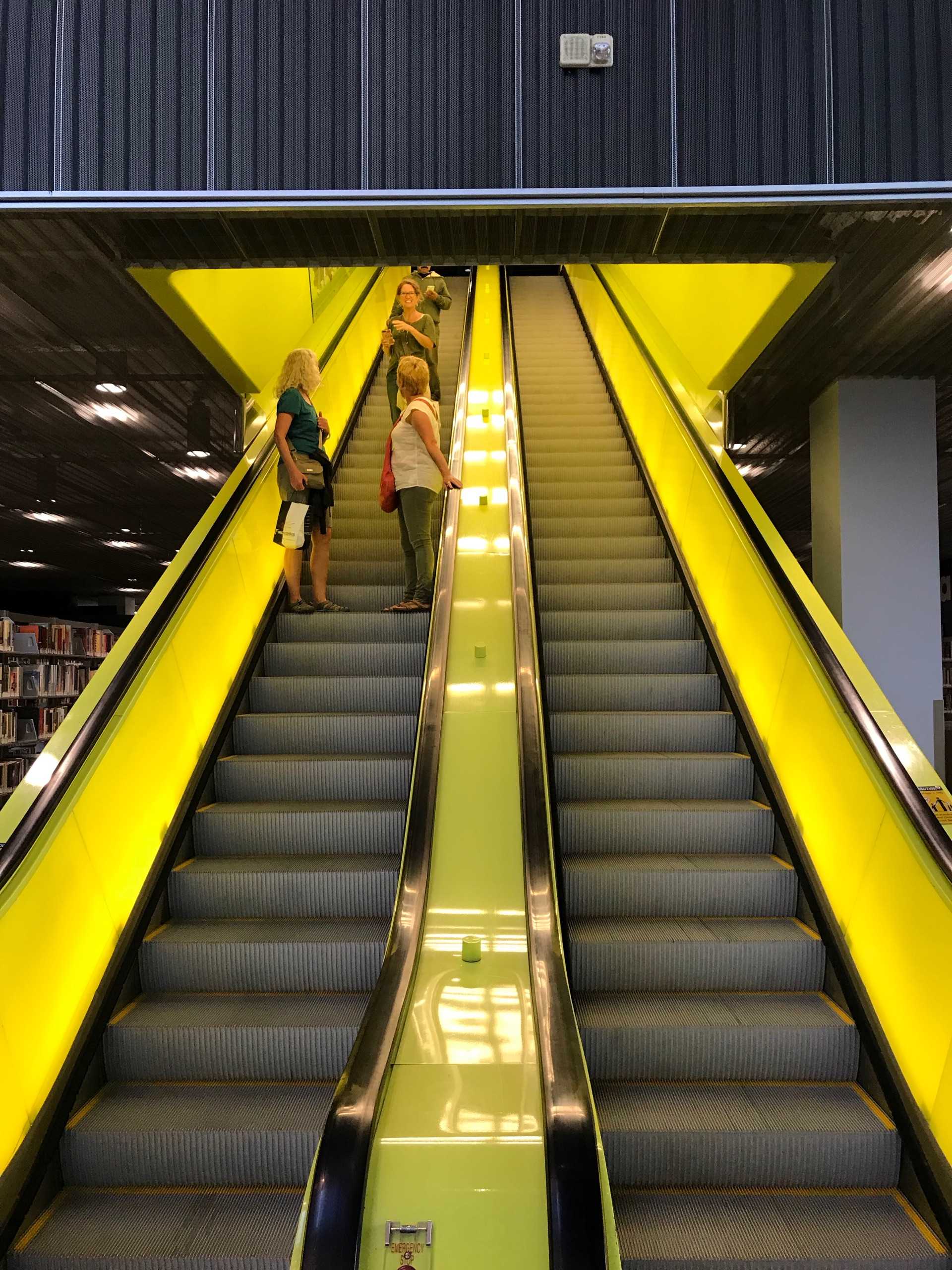 西雅图公共图书馆,莱姆·库哈斯,2003 … - 知乎