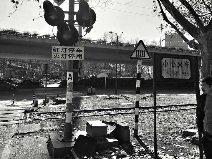 如何评价李志的《热河》?