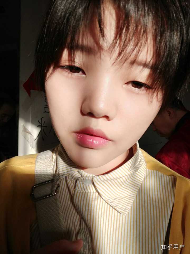 眼睛不好看毁了整张脸的情况存在么?