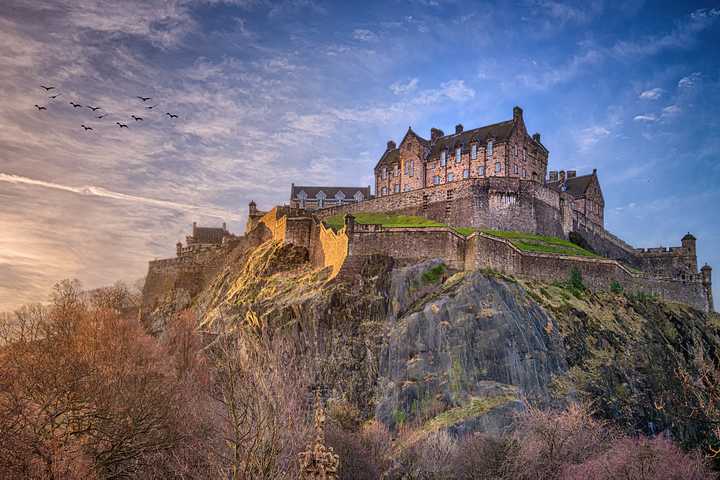 欧洲有哪些非常值得一去的城堡?