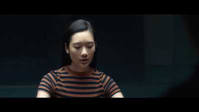 关于电影天才枪手开头审问镜头男主表达的疑问