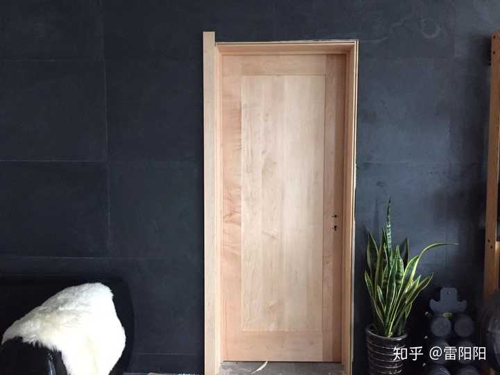 攒边装框的美国硬枫玻璃门