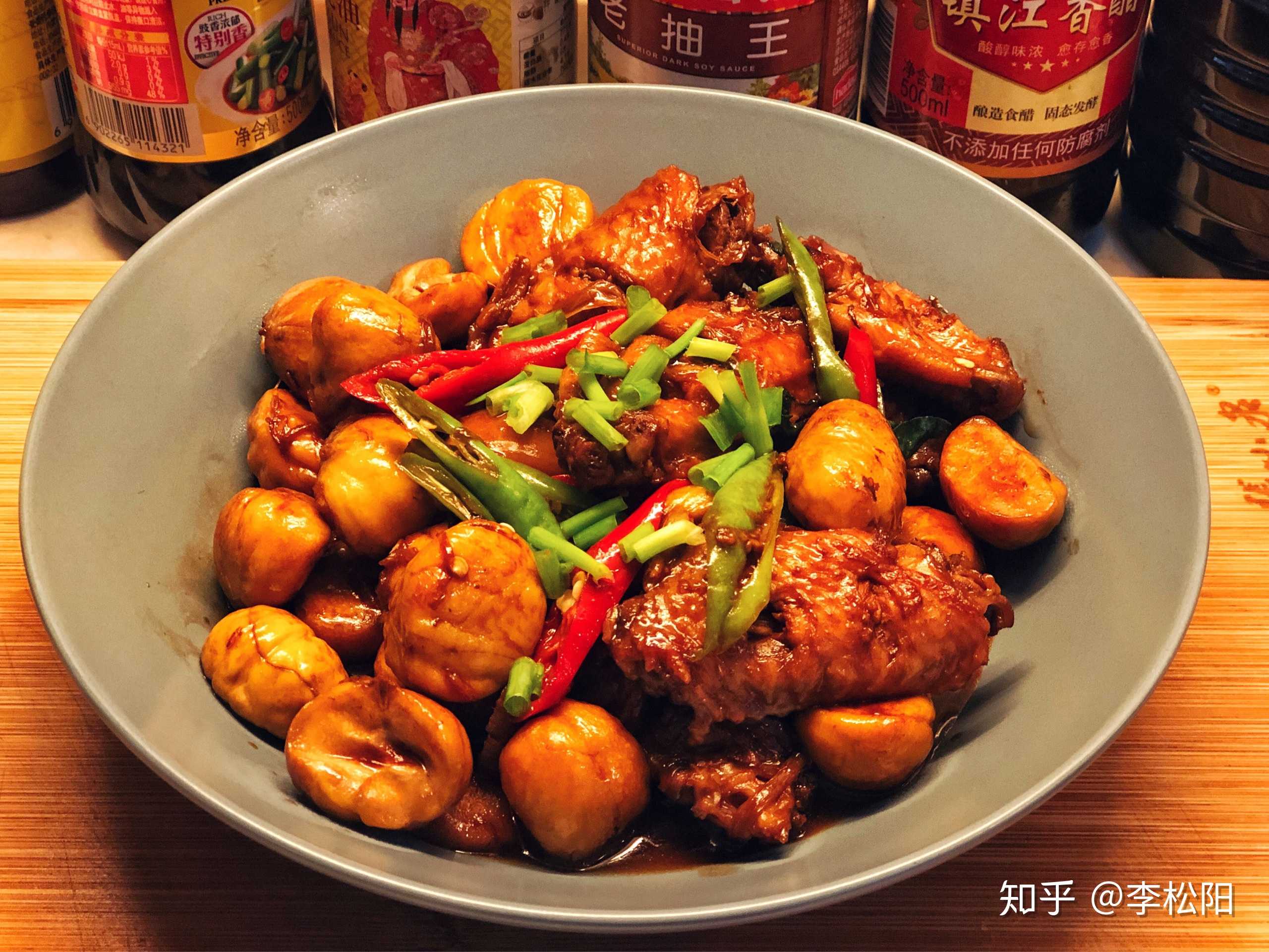 今天分享下我的周六午餐之一板栗烧鸡翅的… - 知乎