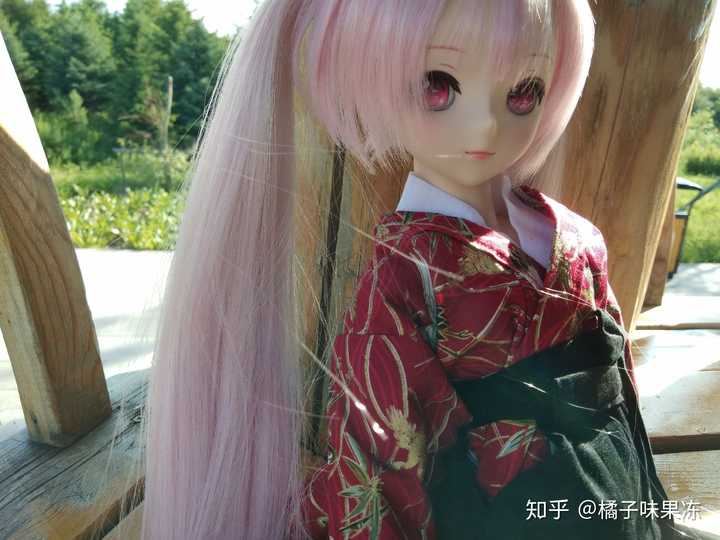 为什么有的男孩子讨厌三次元妹子喜欢二次元纸片人?