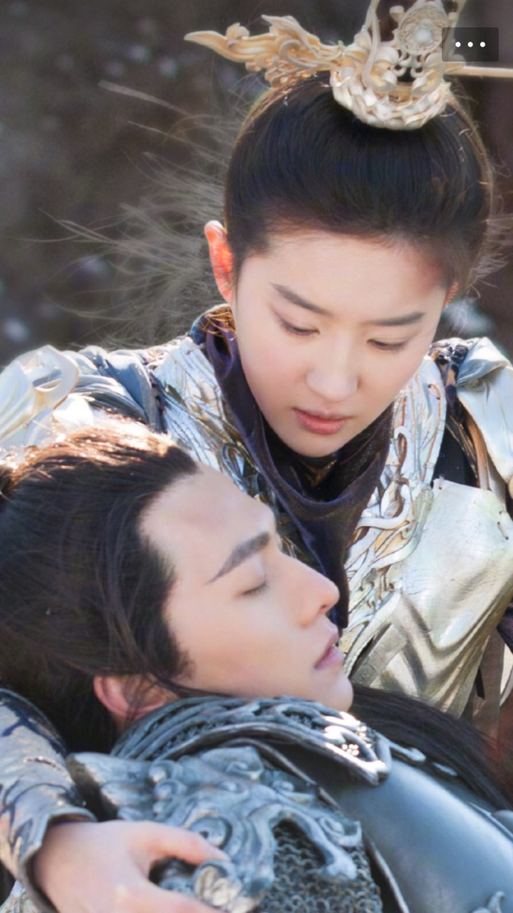 刘亦菲男主杨洋;电视剧版的男女主也已经定下来了女主杨幂男主赵又廷