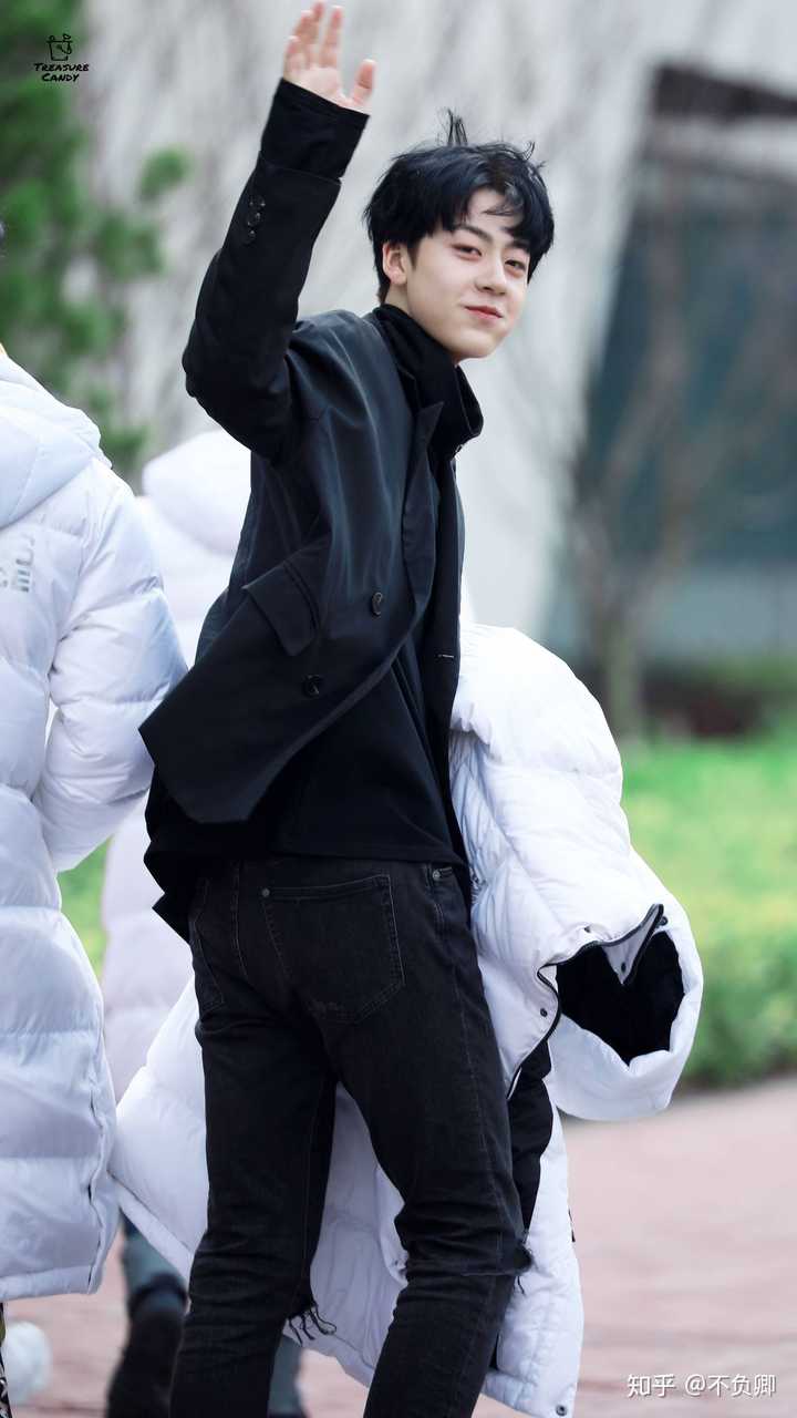 怎么评价抖音上的任世豪?