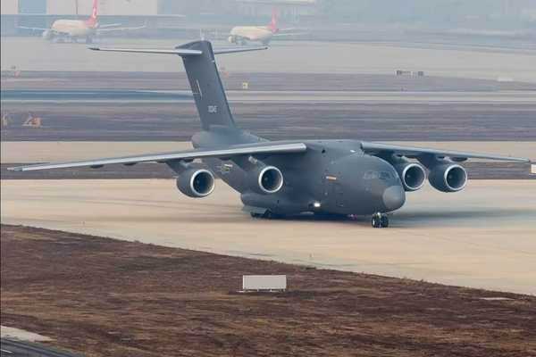 如果商飞不是以上飞为主而是以西飞或是其它飞机厂为主，国产大飞机会不会更好？