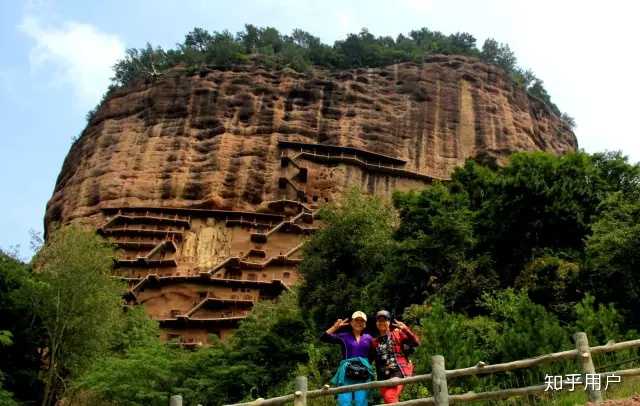 包括麥積山,仙人崖,石門,曲溪四大景區和街亭古鎮,麥積山石窟為中國