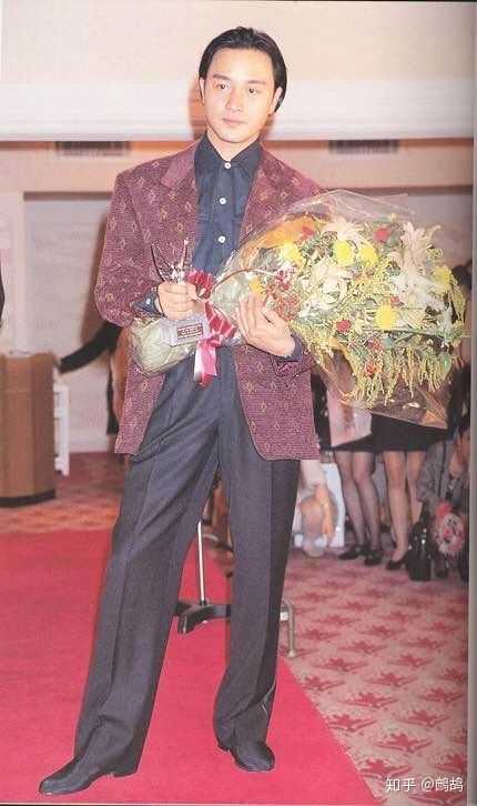 张国荣有哪些适合洗出来的照片?