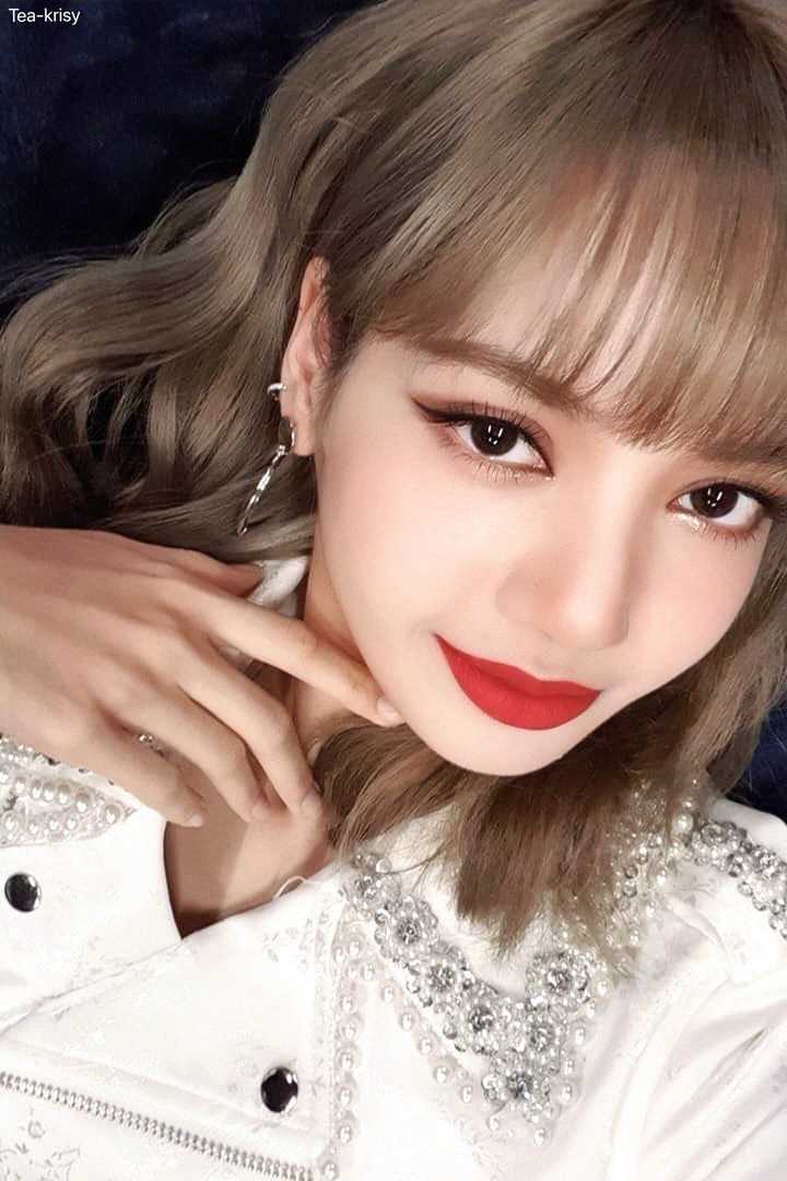 你为什么那么喜欢lisa ?