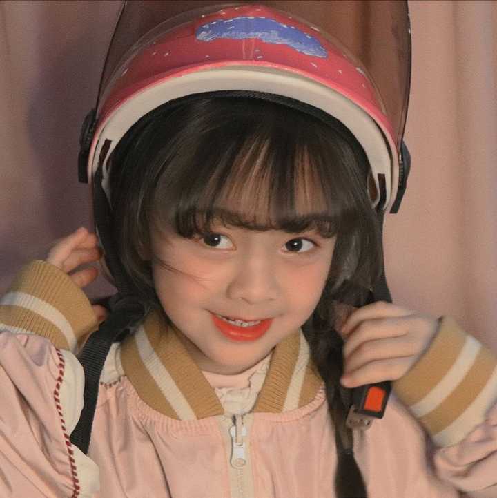 本文阅读分为: 动漫闺蜜头像/真人闺蜜头像 图文来源:公众号「幸源趑