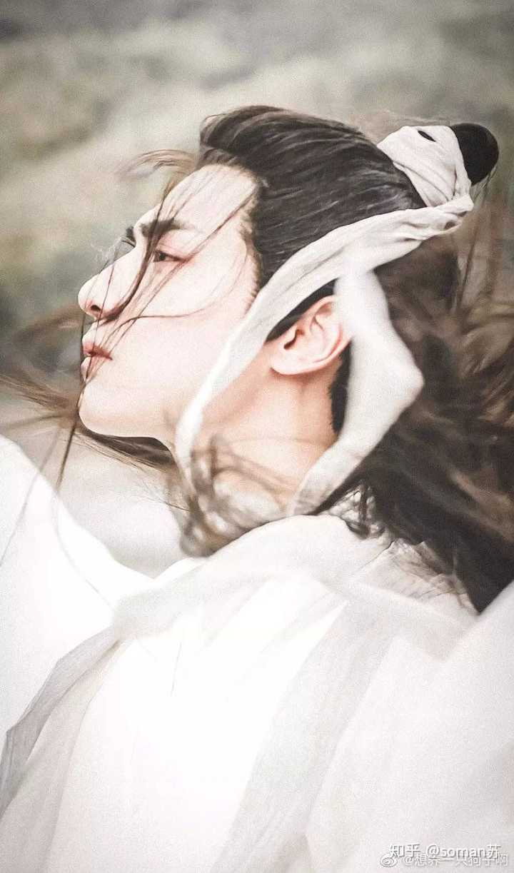 你们觉得有谁是符合古风小说里痴情白衣男二?