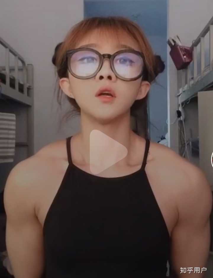 看到题目,立马就想到了小钢蛋