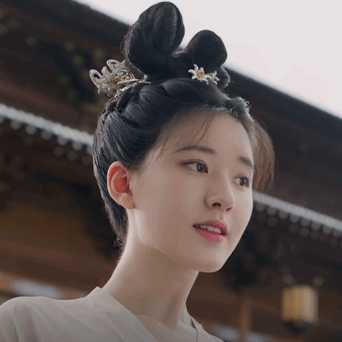 如何看待《长歌行》播出后赵露思艳压热巴的热搜?