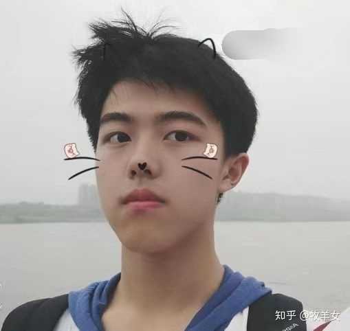 你见过最帅的高中男生长什么样?