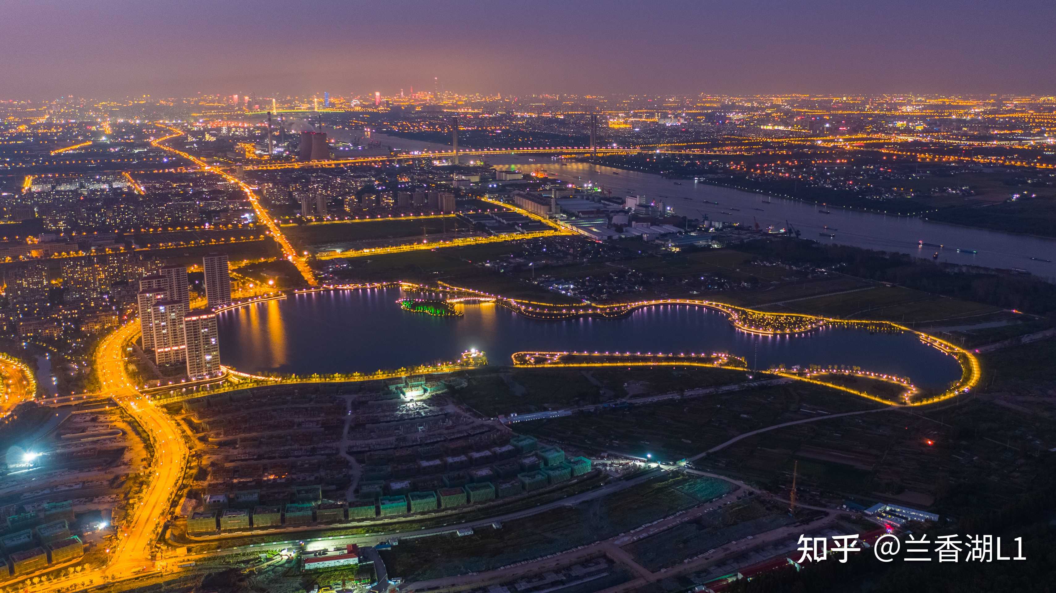 1上海兰香湖有什么特别的景色吗值得去看看吗