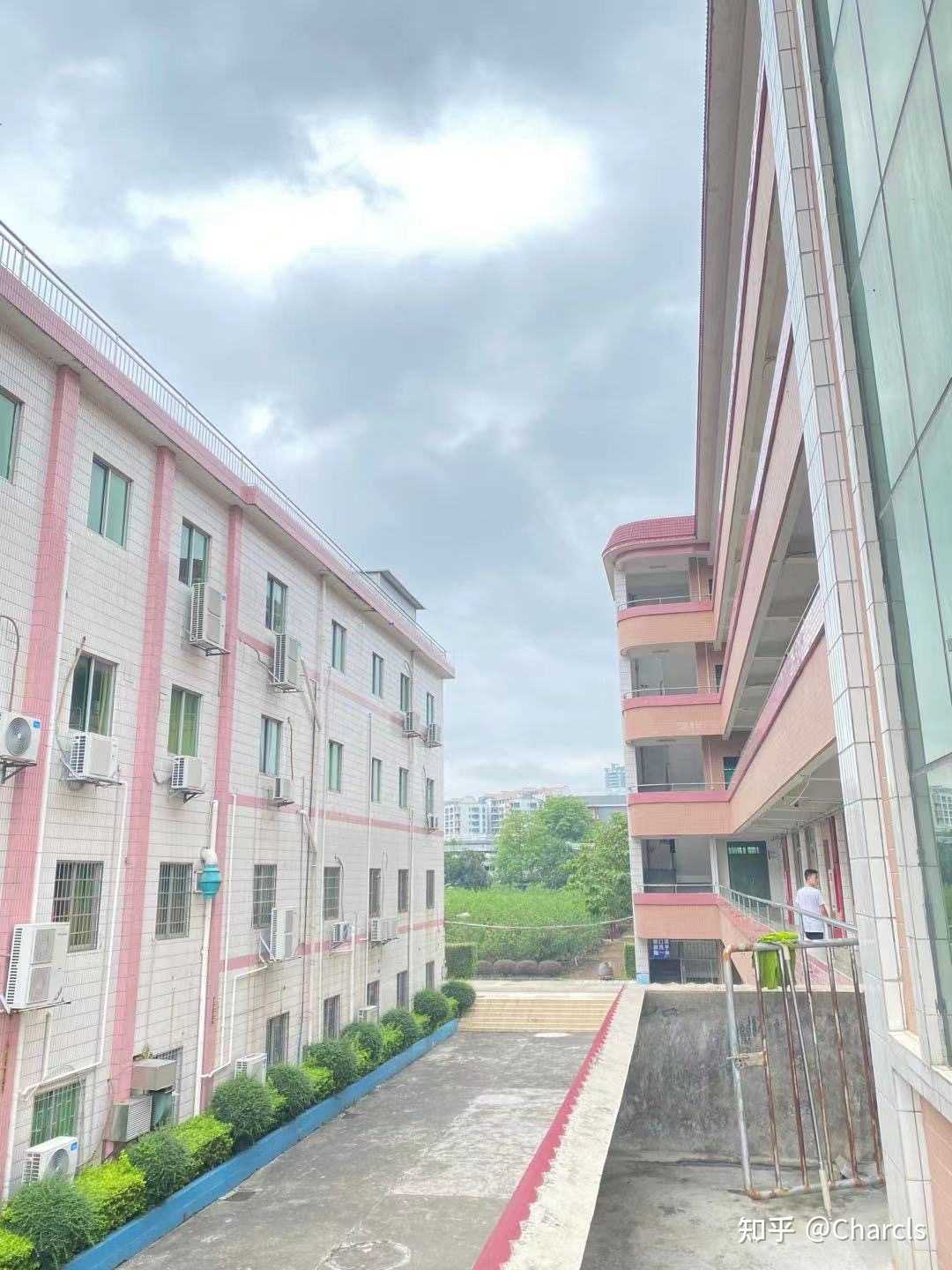 广州卫校从化校区图片