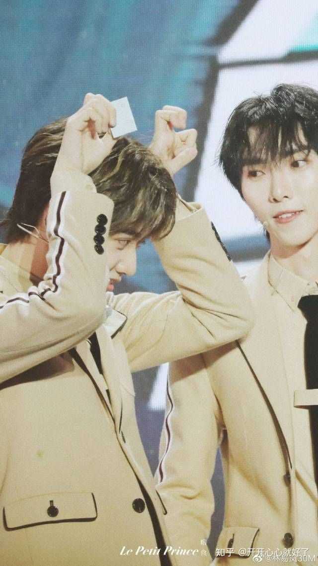 r1se的官推cp都有谁?