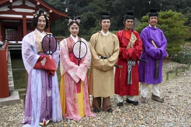 穿和服和浴衣时不穿内衣吗 知乎