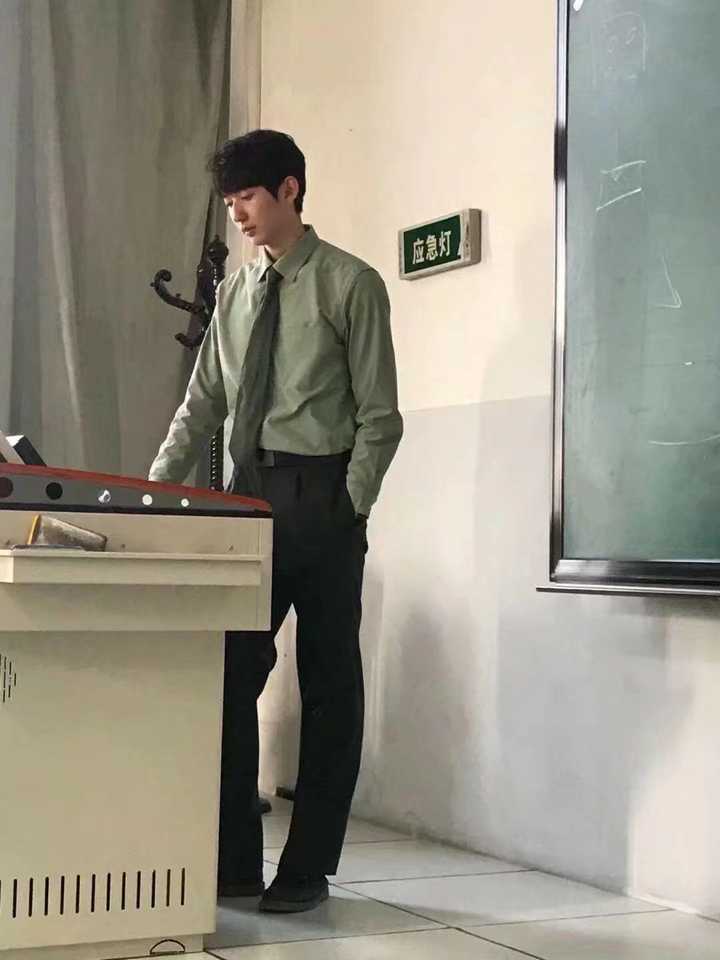 如何评价东北大学资源与土木工程学院辅导员刘赫老师?