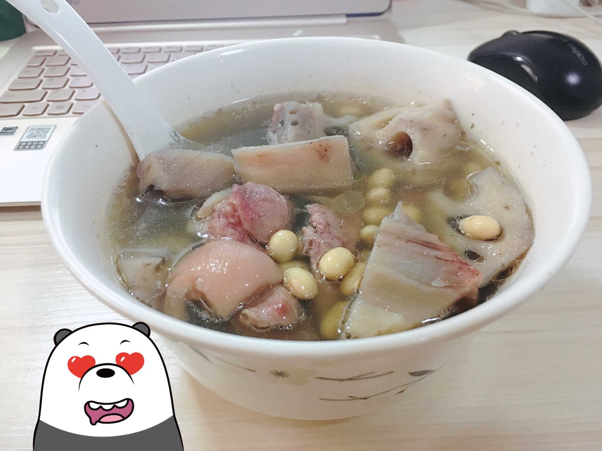 黃豆蓮藕豬腳湯