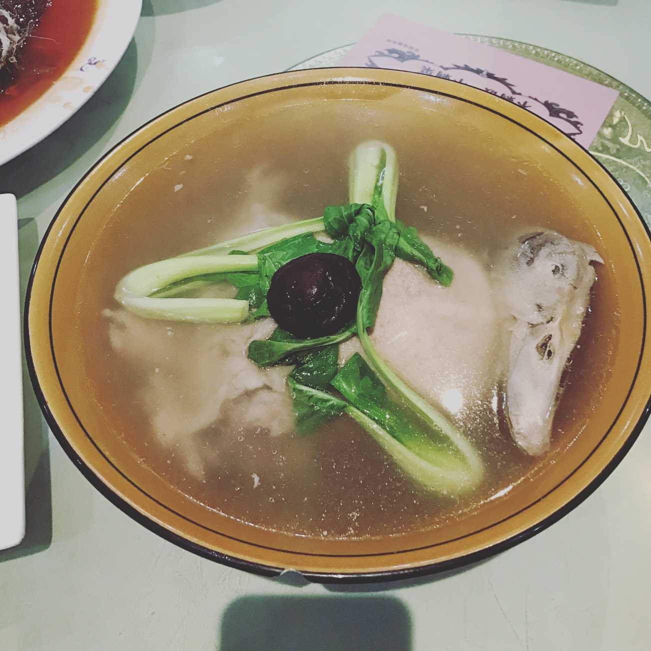 套四宝 今天晚上聚会吃 地点 又一新 套四宝是河南开封的汉族传统名