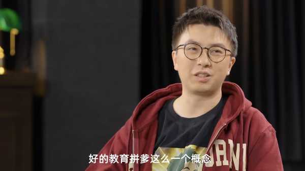 在孩子的教育中，父亲应该扮演什么角色?