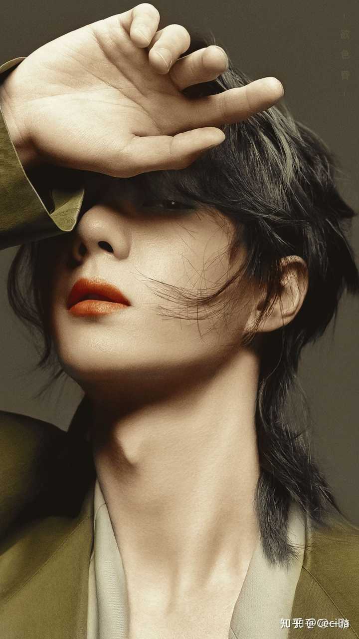 不很标准的侧颜