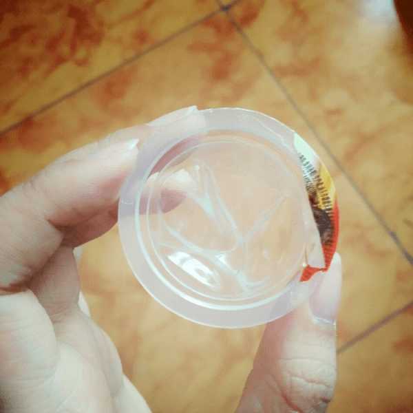 用舌头吃星球杯