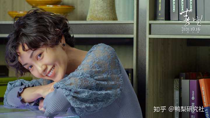 亦舒的小说喜宝里为什么勖存姿会那么喜欢姜喜宝呢