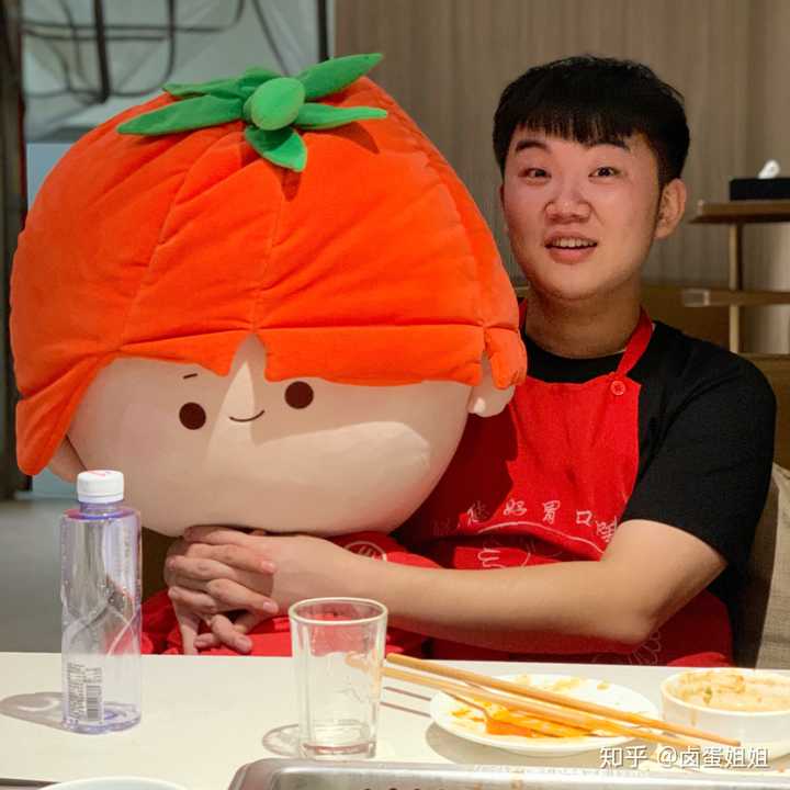 你能不能接受有一个胖胖的肉肉的很可爱的男朋友,如果可以能分享嘛?