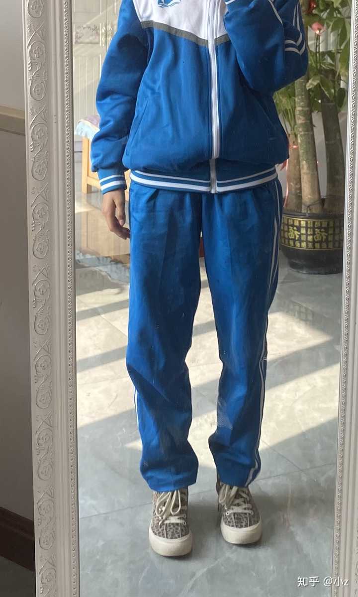 为什么校服这么显胖?