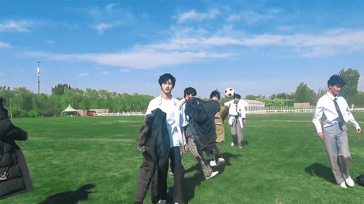 为什么严浩翔这么蛊粉