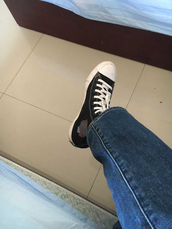 第一次穿匡威是什么感觉?