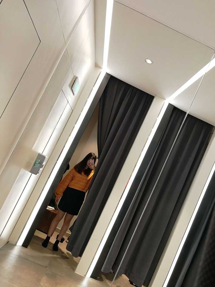 173女生140斤怎么穿衣服呀?