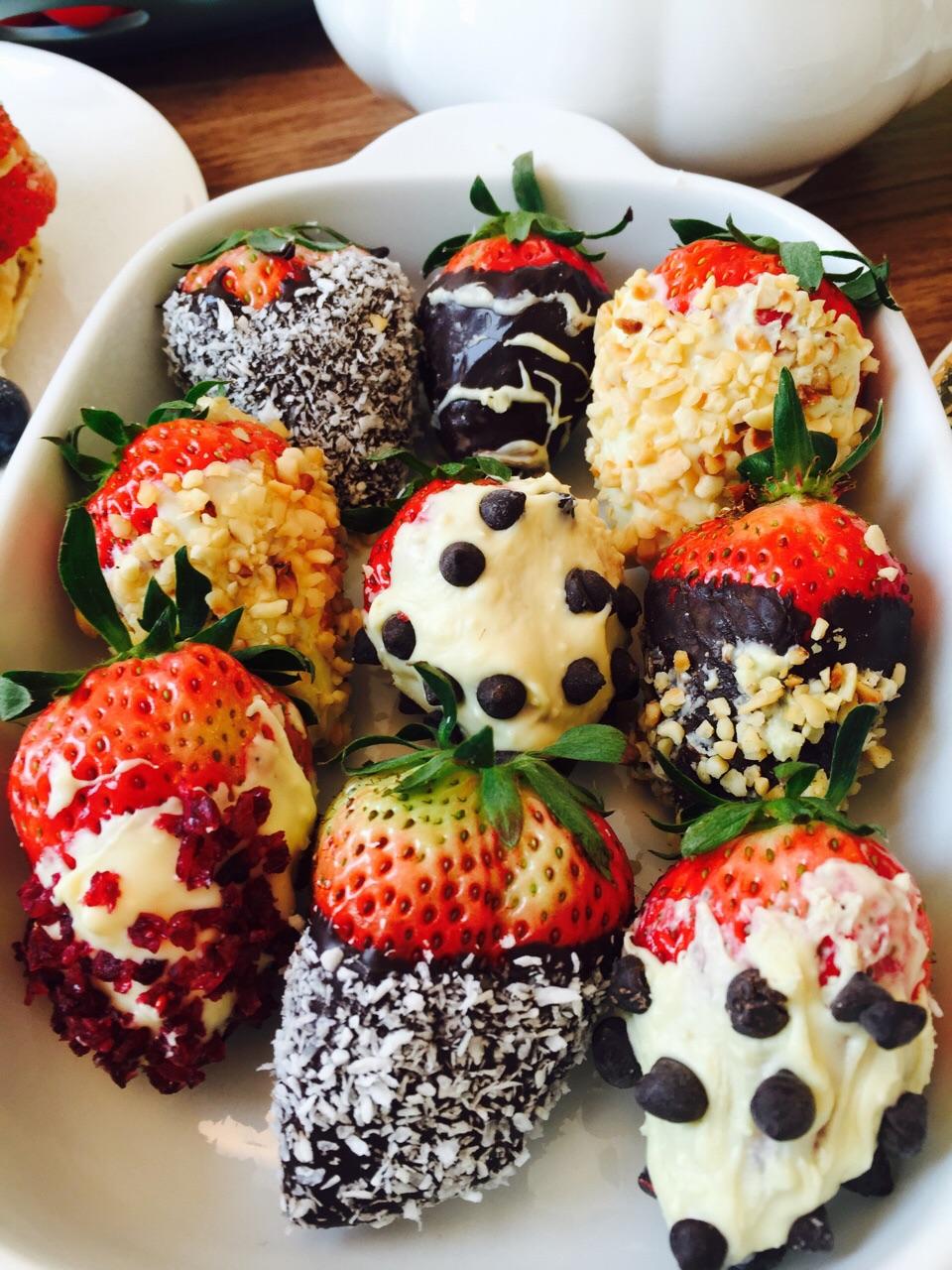 对一个舞蹈专业的女生想开一个主题餐厅你有什