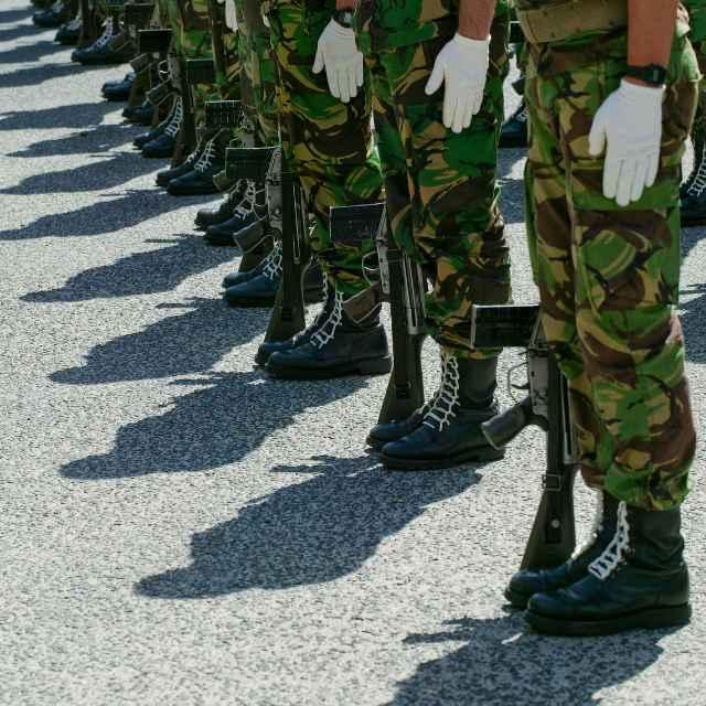 美国宪法的启示:为什么公办军校只招男生是违宪的