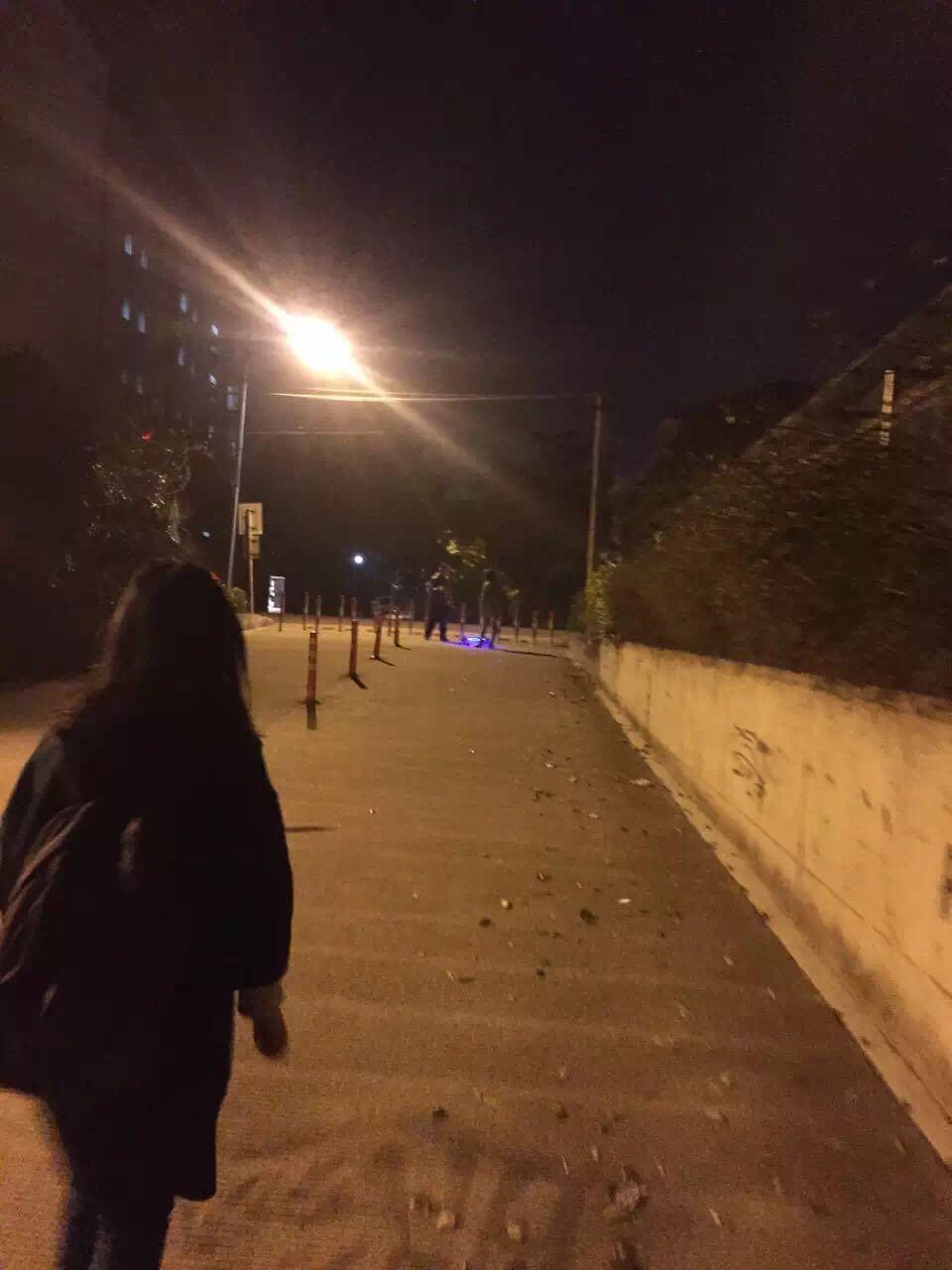 认识交大安泰的妹子是怎样一种体验? - 卢羊羊