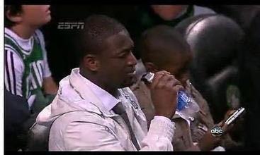 说说你对科比印象最深的一场比赛是什么? - 扶