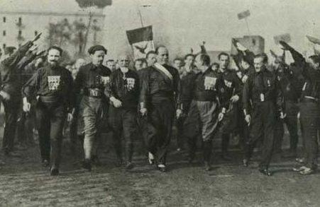 什么是黑手党呢 6621fba650a6b91eaa3f8a2ea2b2cc57_b.jpg