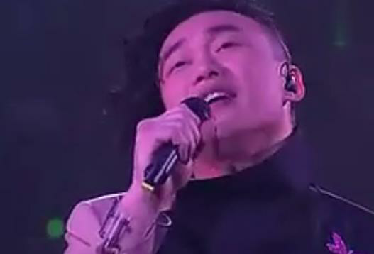 有哪些翻唱比原唱版本好听的歌曲? - 美术没有