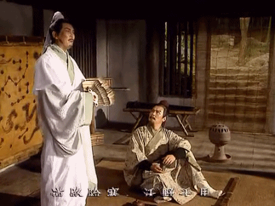 肢体动作 唐版的诸葛会有很多形体动作,意气风发,大开大合,有收有放