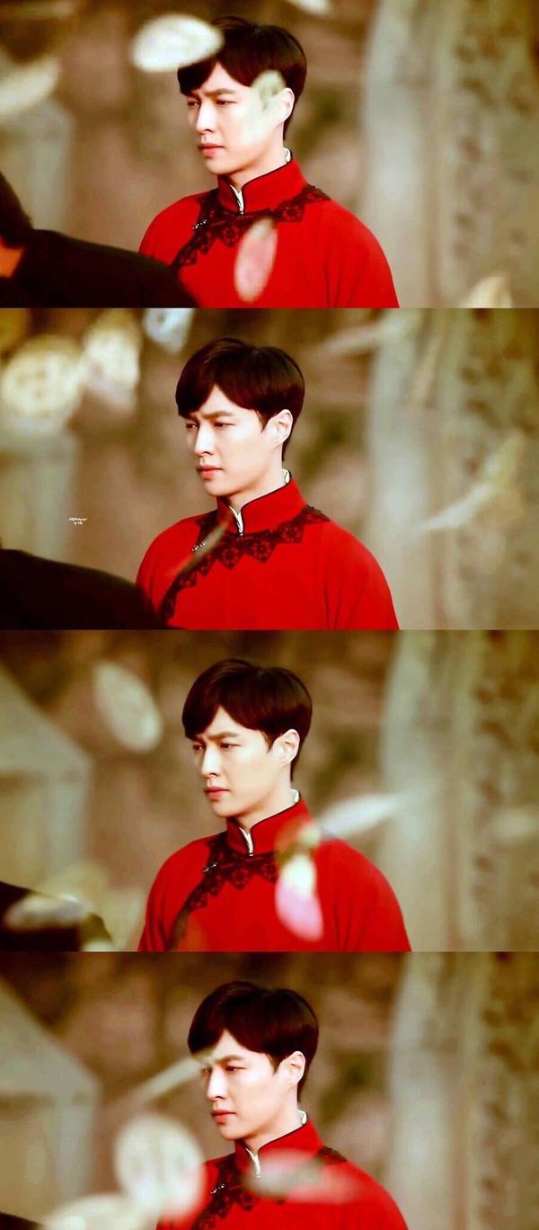 接着,红衣送葬,失魂落魄,强颜欢笑,没人觉得好吗?