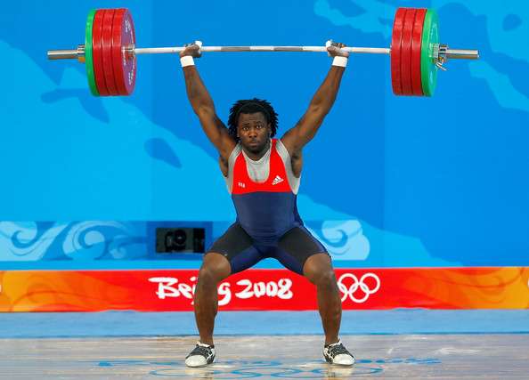 为什么举重运动鲜见优秀的黑人举重运动员?