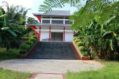 关于有人在尚可喜墓前撒尿的行为大家怎么看