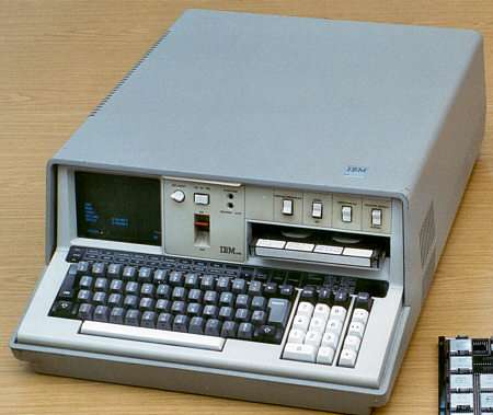 現實中的ibm 5100當然有模擬器,甚至有人移植了js版本.